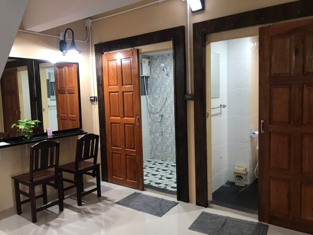 undefined Tangmo House - Hostel 9