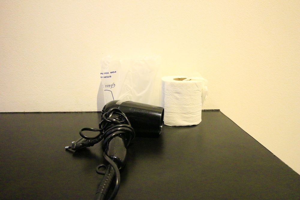 Azz Hotel Standard Room 7