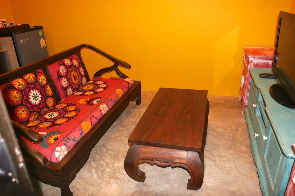 The Villa Vanali Chiang Mai 1 Bedroom - Pool Front Romantic Bungalow 3