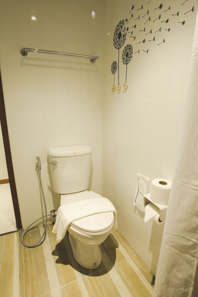 Chada Mantra Hotel Superior Double Room 6