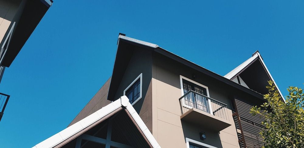 undefined Hotel Matana 10