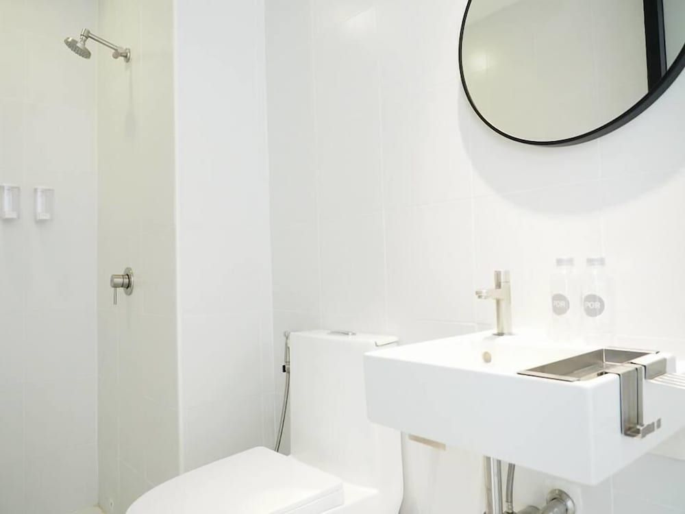 POR Santitham Standard Twin Room 8