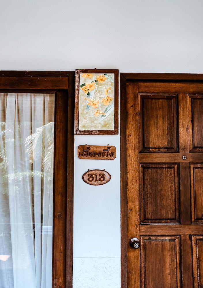 undefined Vila Villa Resort in Town 9