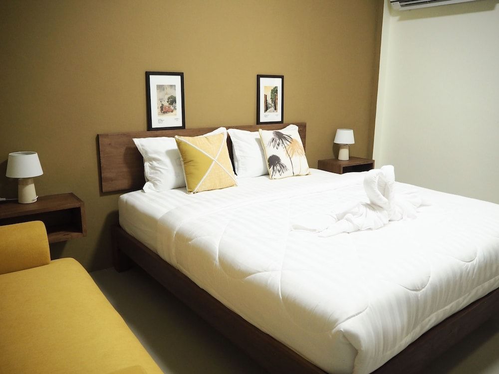 Bua House Poshtel Deluxe Room, Non Smoking, Private Bathroom 12