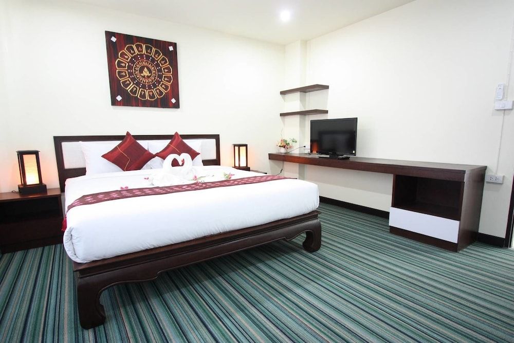 undefined Golden Chunapa Resort & Spa 7