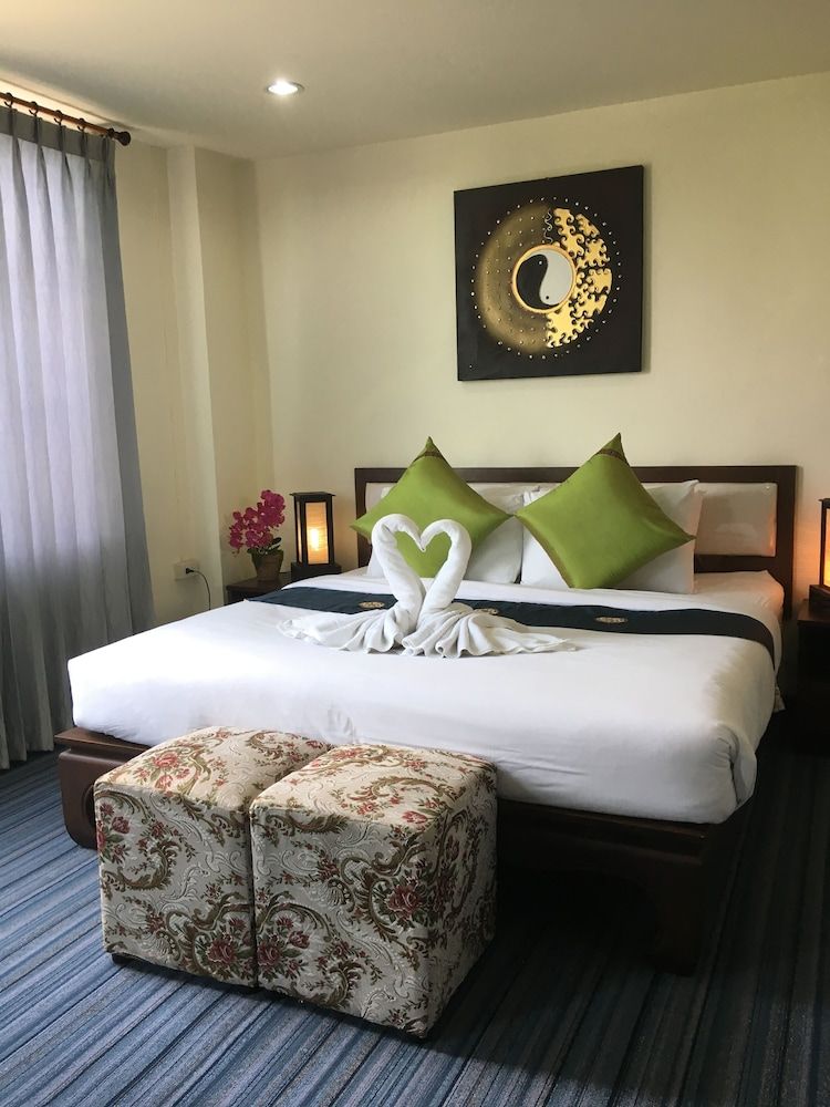 Golden Chunapa Resort & Spa Deluxe Balcony Mountain View 6