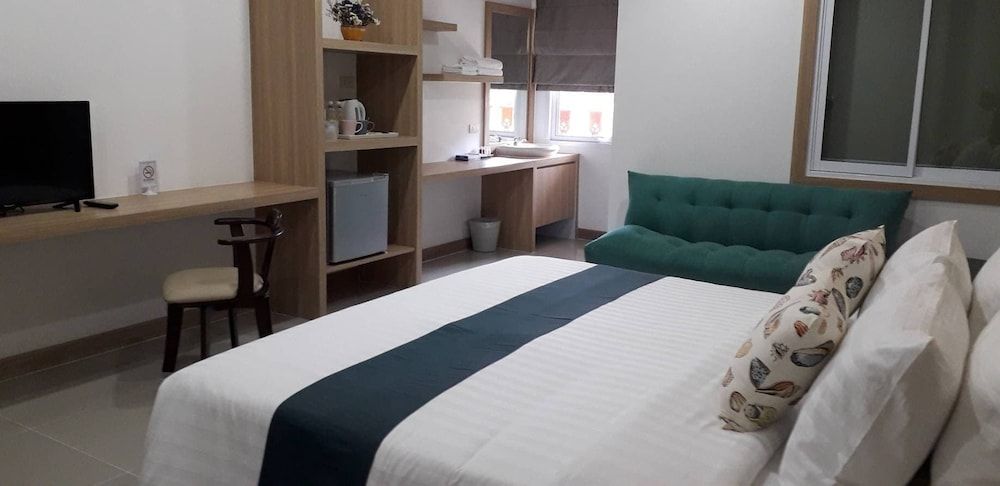 undefined Nine Smiths Hotel Chiang Mai