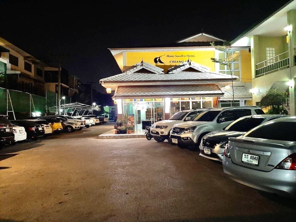 undefined Nine Smiths Hotel Chiang Mai 6