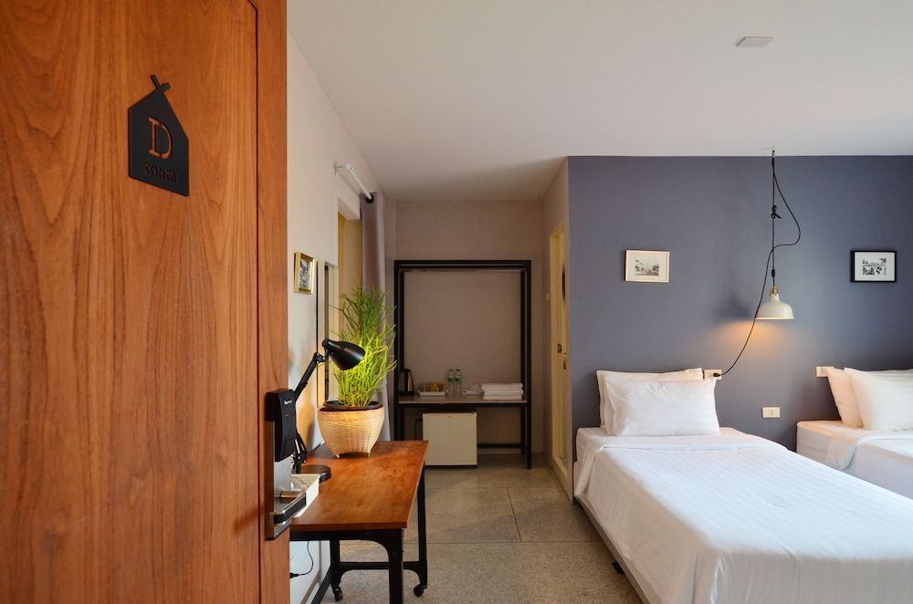 Fav Plan B Family Room