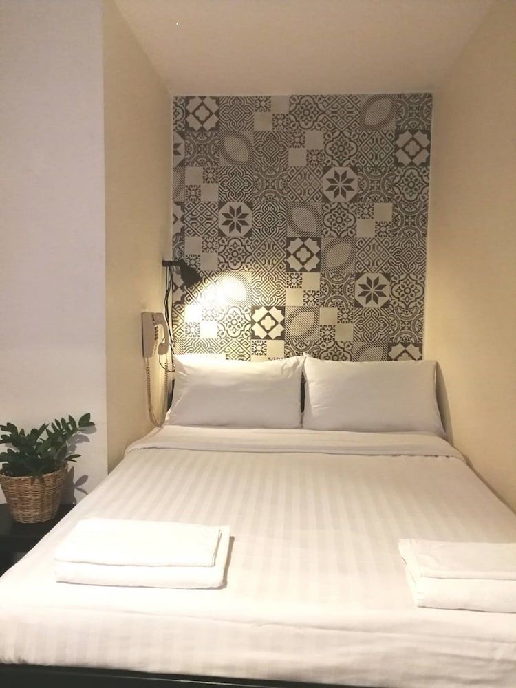 Fav Plan B Basic Double Room 3