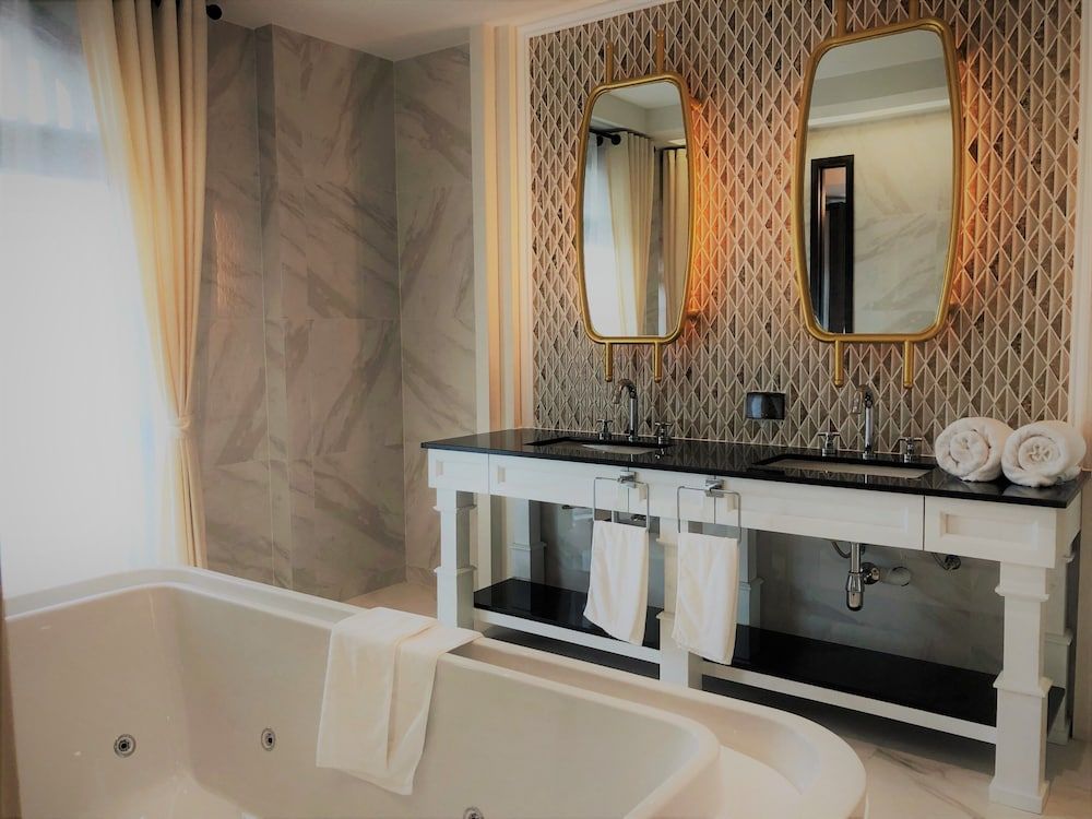 Nanta Glam CM Hotel & Residences Deluxe Penthouse A4 20