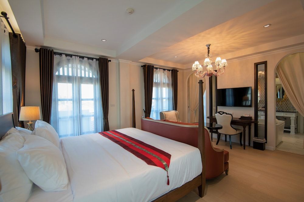 undefined Nanta Glam CM Hotel & Residences 2