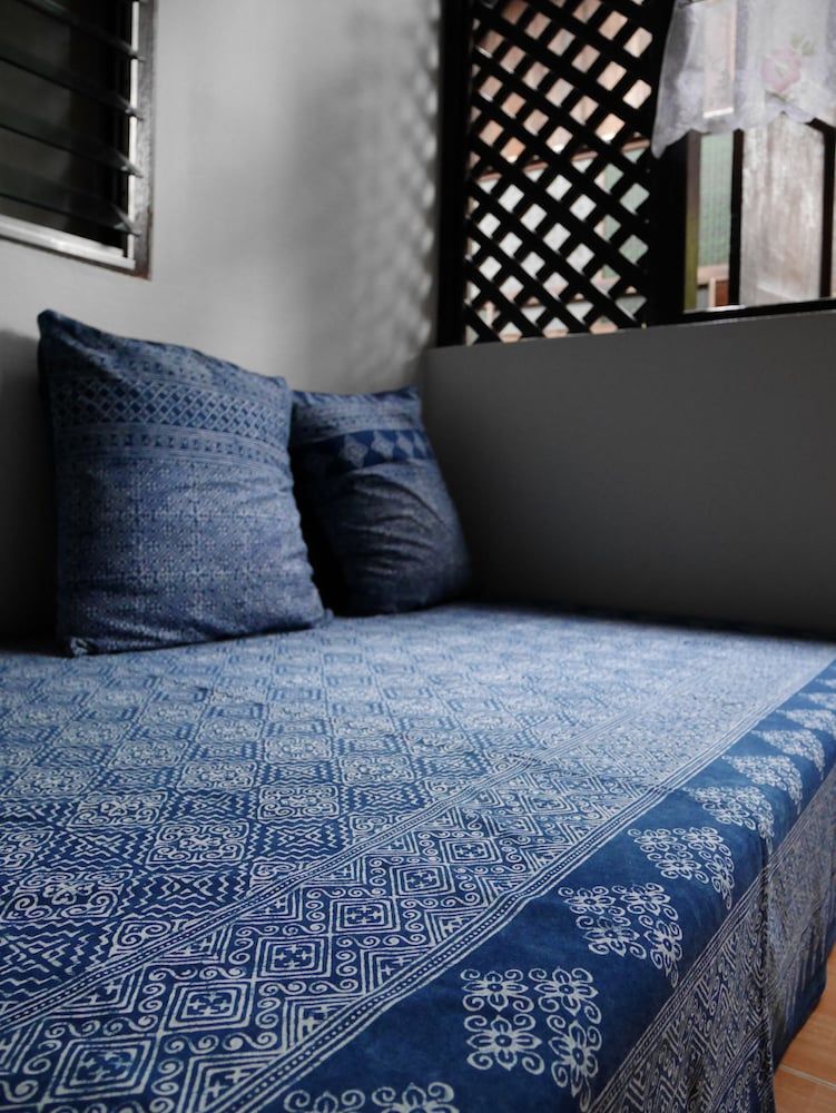 undefined Baankiri 6