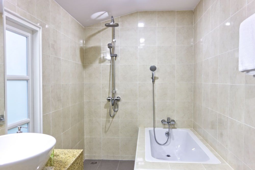 Belcarra Nimman Gallery Luxury Room 13