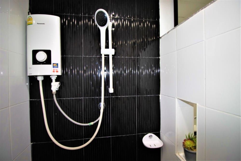 The 168 Gallery Residence Standard Twin Room 20