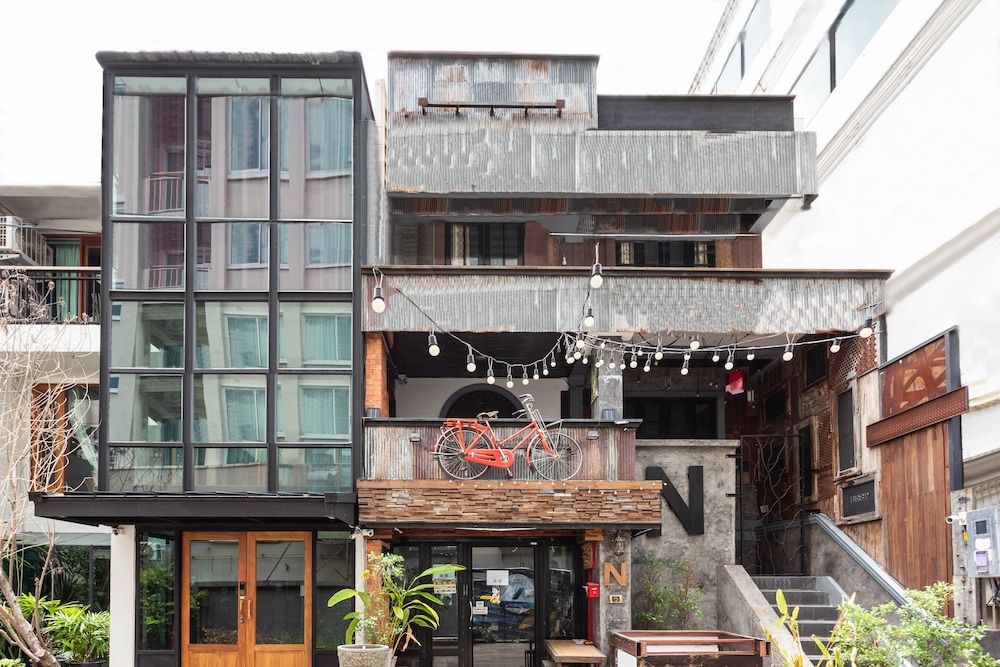 undefined OYO 1049 N Nimman 2