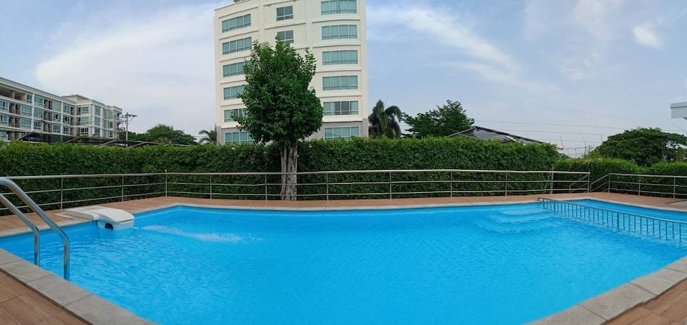 undefined The Living Hills 5
