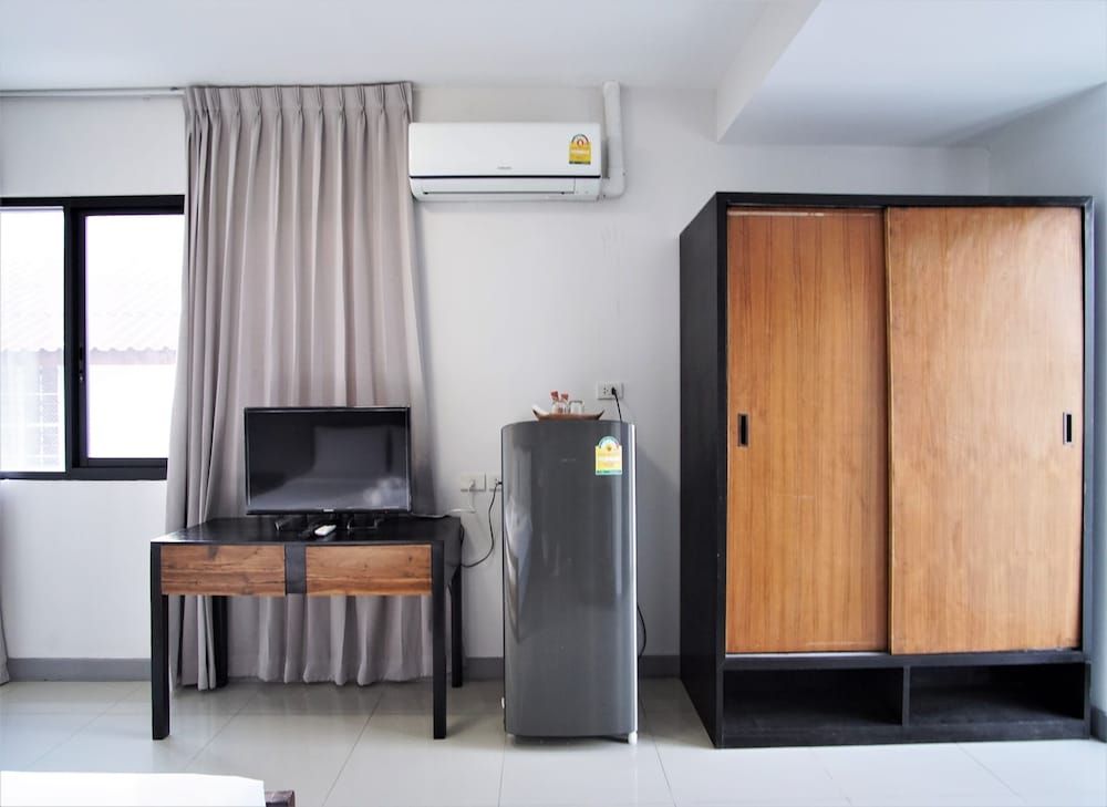 Subkamon Apartment Quadruple Room 9