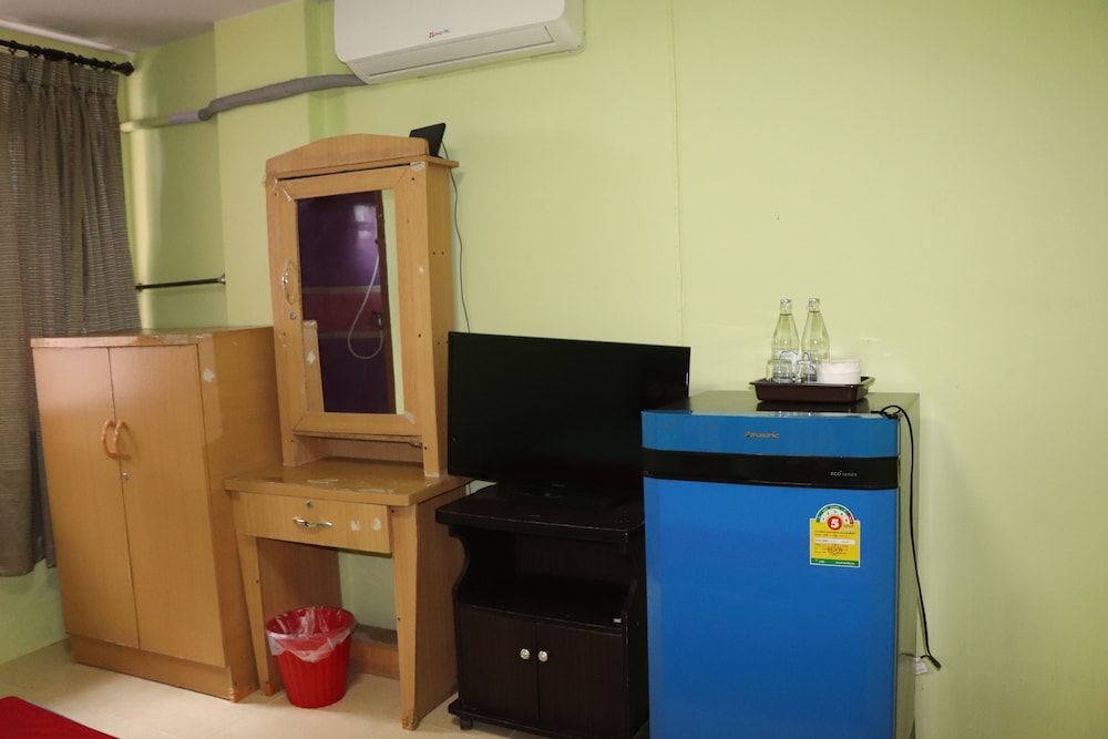 Tipsiri Place Standard Double Room 2