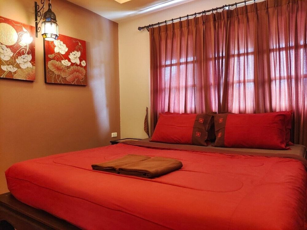 Wualai Boutique by Lanna Oriental Basic Double Room 4
