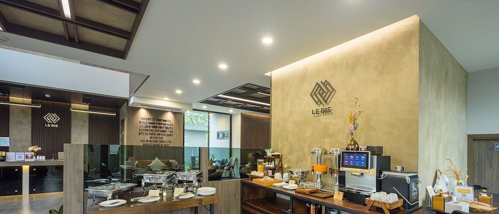 undefined Le Bis Hotel 6