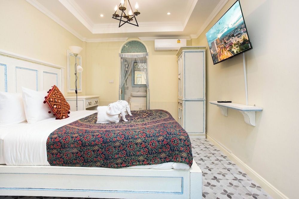 Superior Single Room, 1 Queen Bed, Non Smoking