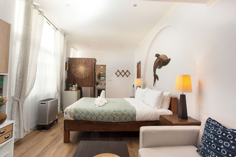 Honeymoon Room, 1 King Bed with Sofa bed, Garden View, Garden Area
