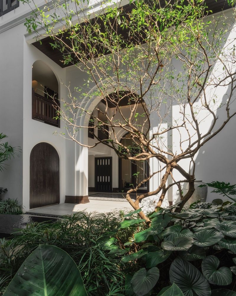 undefined Burirattana Hotel - Adults Only 2