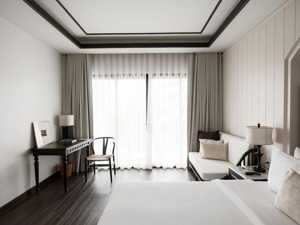 Superior Room, 1 King Bed