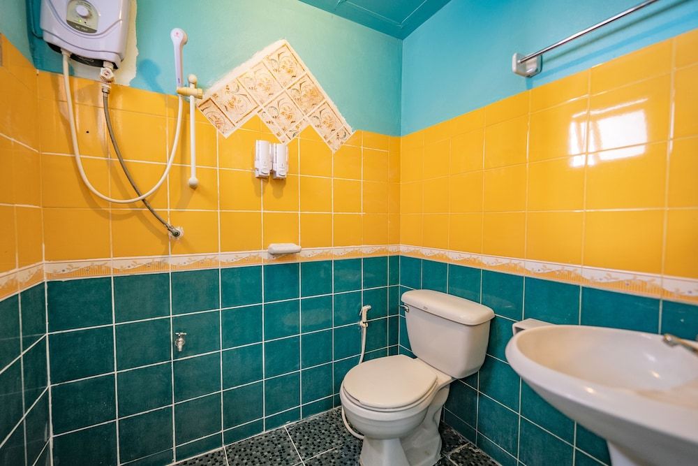 Noble Thippanate Economy Room 5