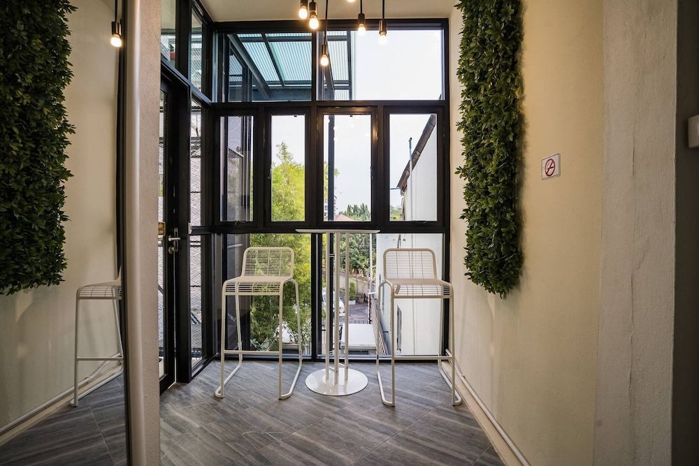 undefined Contemporary Loft in the Heart of Chiang Mai - 5 Mins From Nimman 3