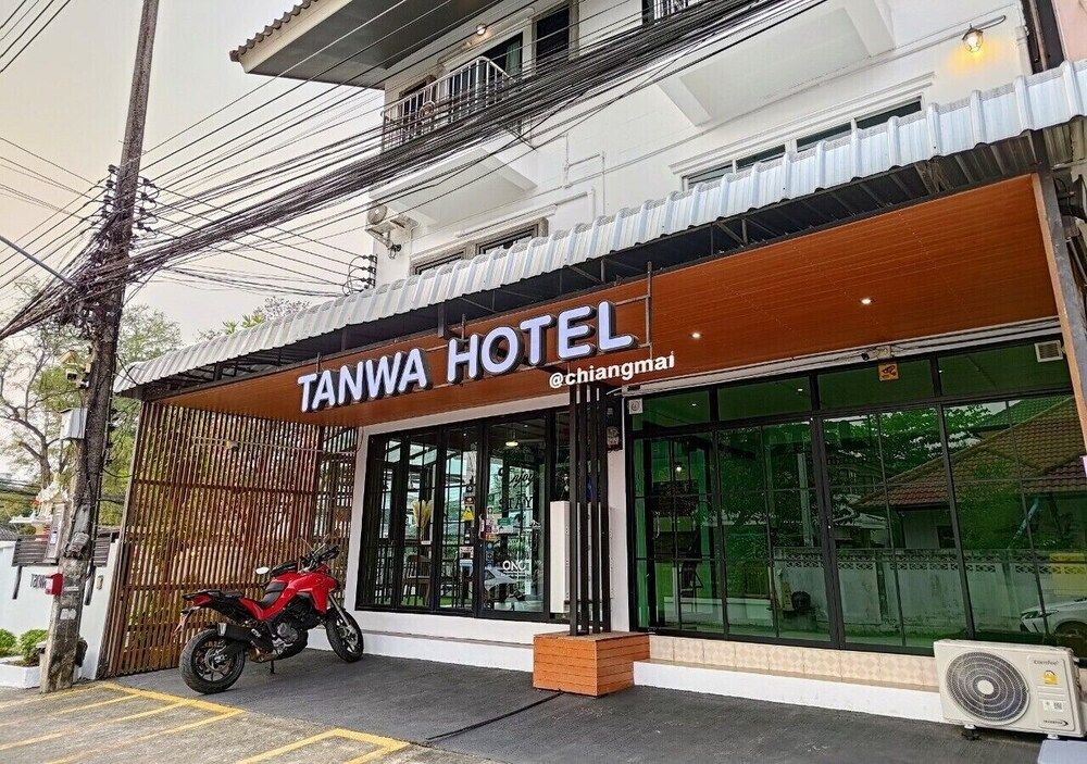 undefined Tanwa Hotel