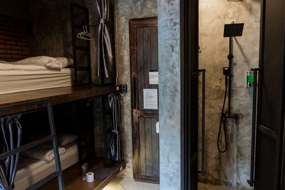 undefined Premier Hostel Chiang Mai 9
