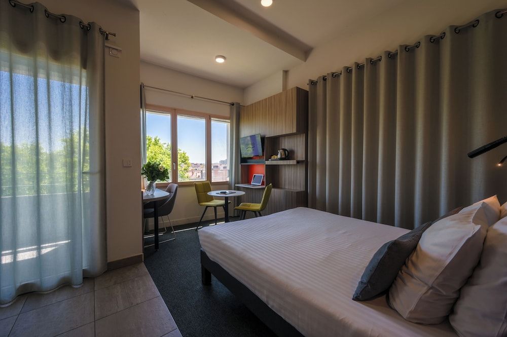 undefined Nemea Appart Hotel So Cloud Lyon Part Dieu 3