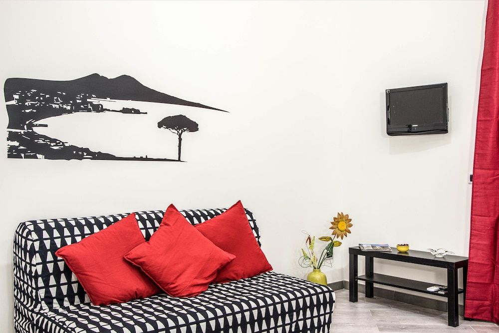 undefined San Cosmo's Flat Naples Centre 3