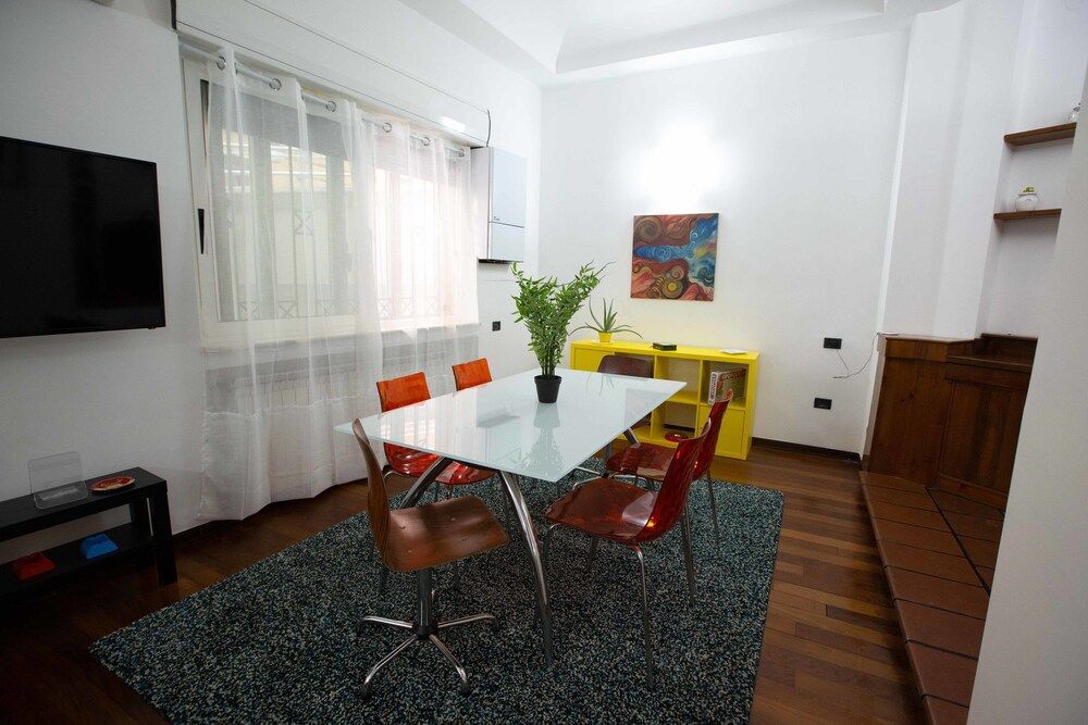 undefined V.I.P. Flat 9