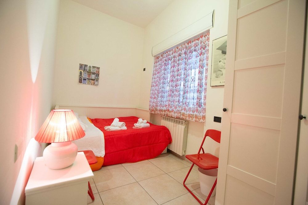 undefined V.I.P. Flat 7