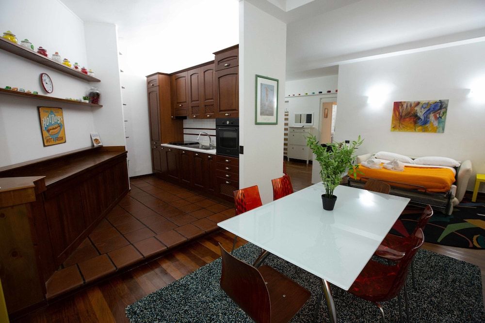 undefined V.I.P. Flat 10