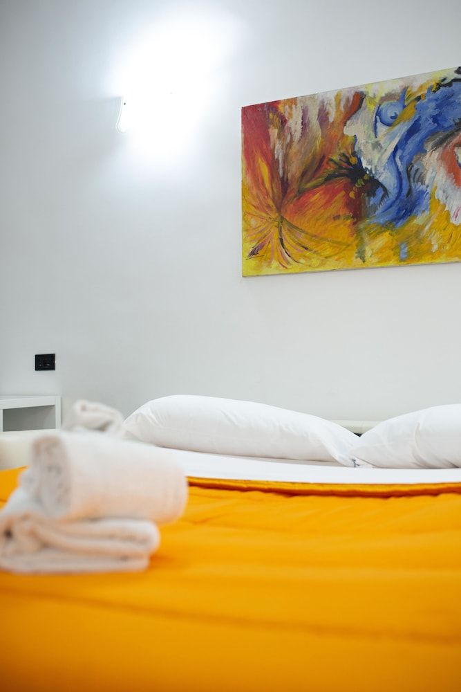 undefined V.I.P. Flat 3