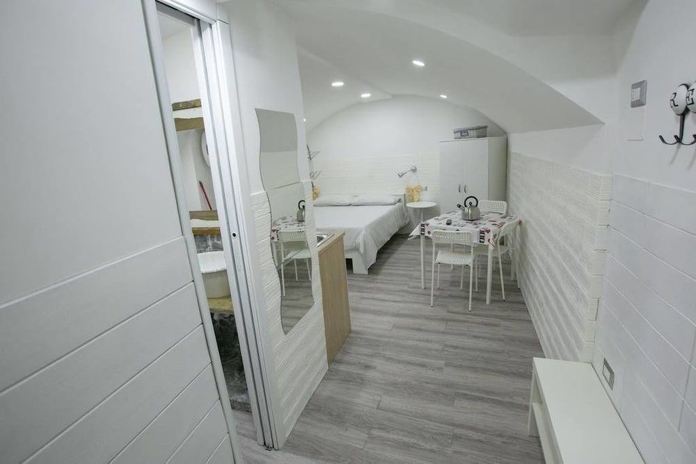 undefined Pulcinella 84 5