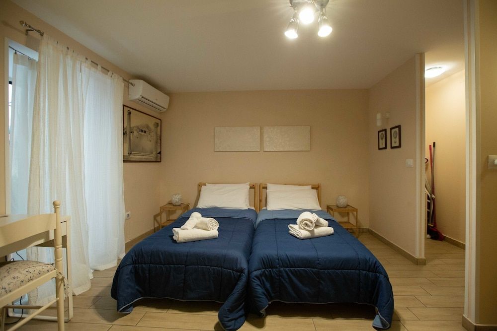 undefined Bi Napoli 6