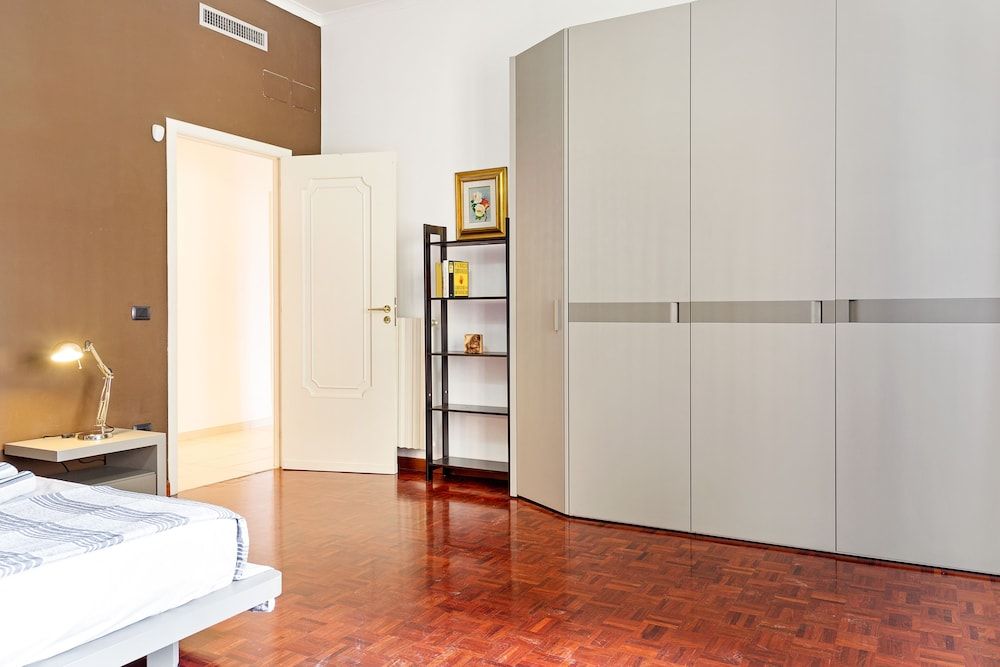 Salvator Rosa Metro Station Flat Apartment, 4 Bedrooms 13