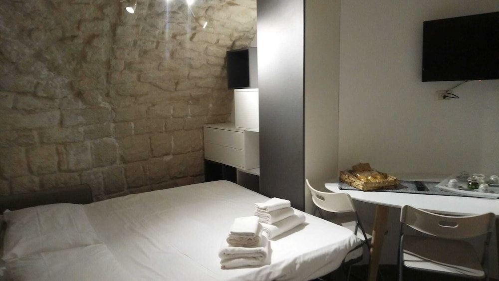 undefined La Cave Blanche Du Duomo 2