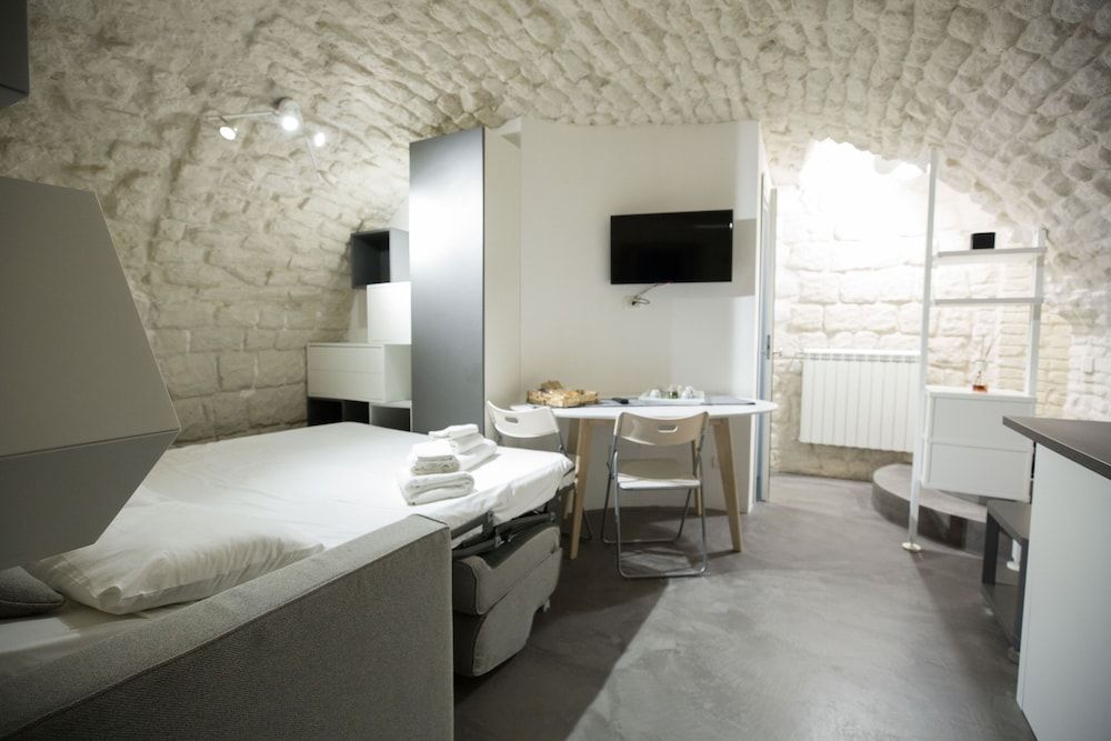 undefined La Cave Blanche Du Duomo 5