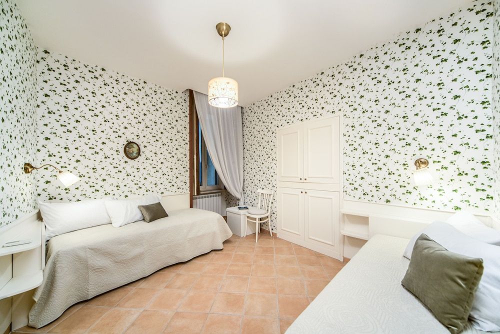 undefined La Stanza di Zia Odette 3