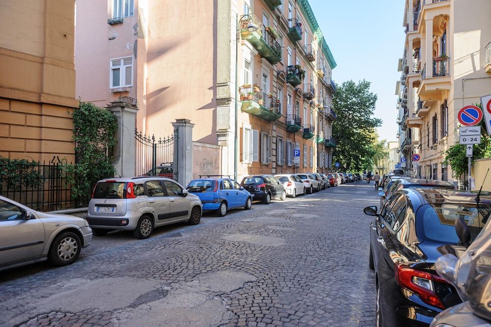 undefined Via Aniello Falcone 72b 3