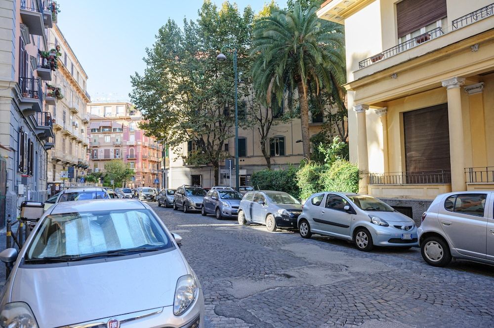 undefined Via Aniello Falcone 72b