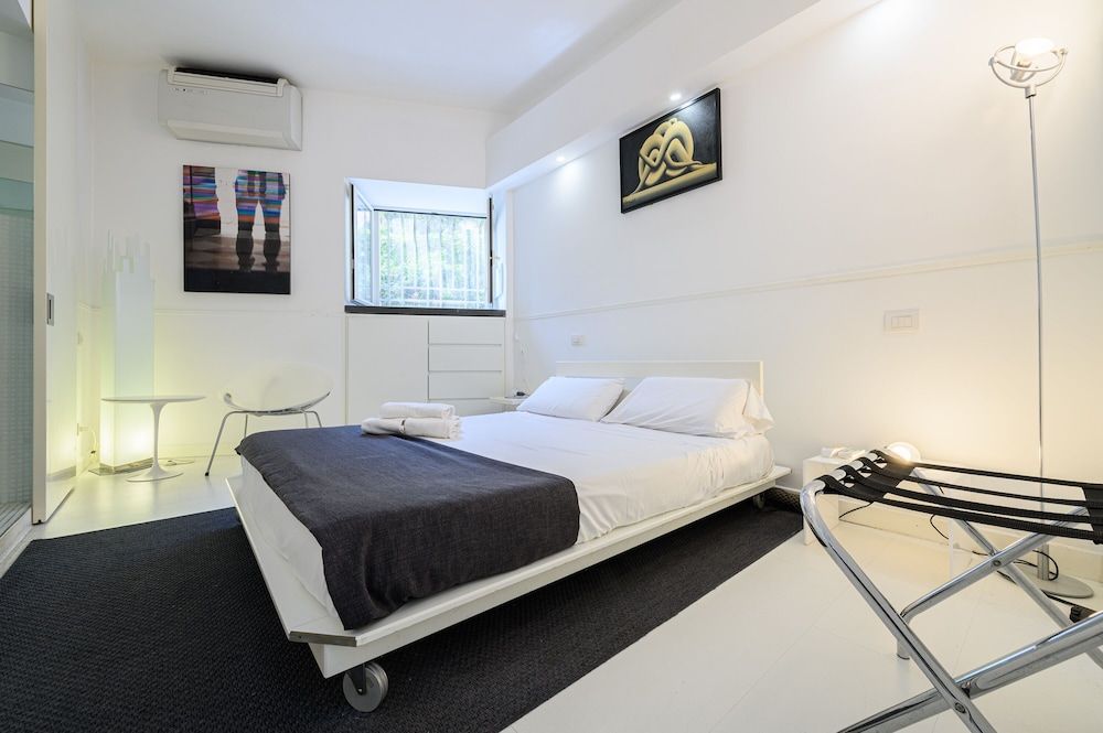 undefined PM3 - Via del Parco Margherita 3