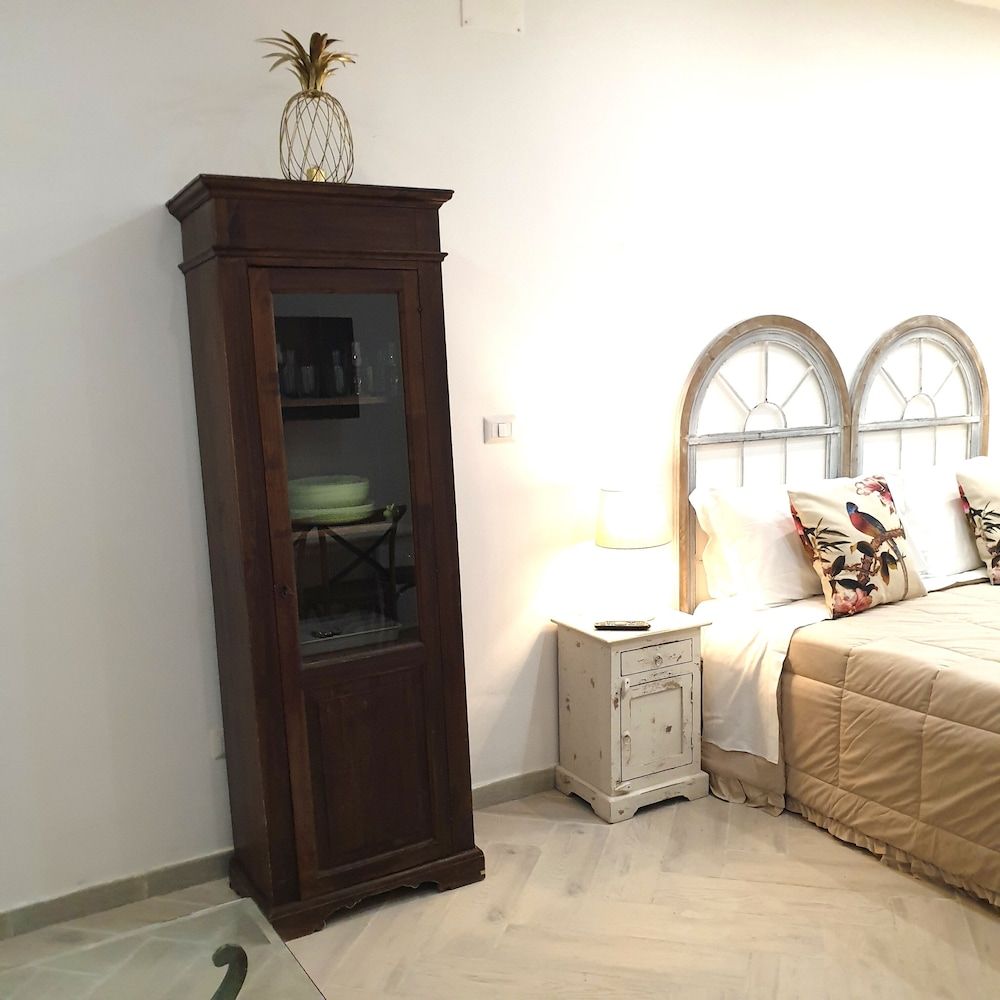 undefined Art Flat 3