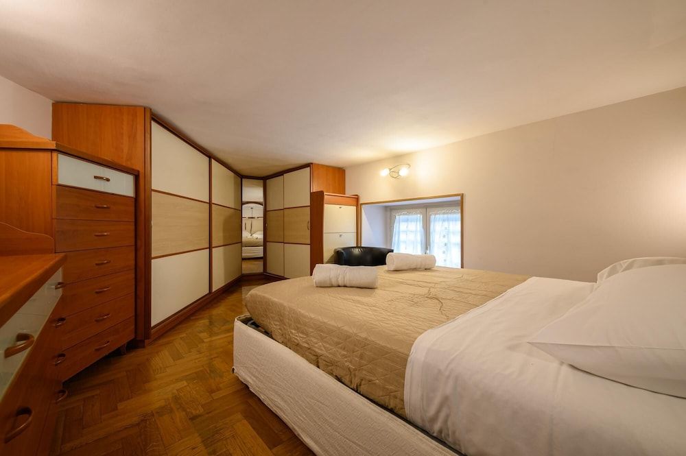 undefined Via M Guadagno n 32 in Napoli 9